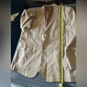 Elegant Beige Men's Blazer